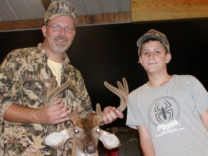 082303fischer8pt 2020 12 15 050904